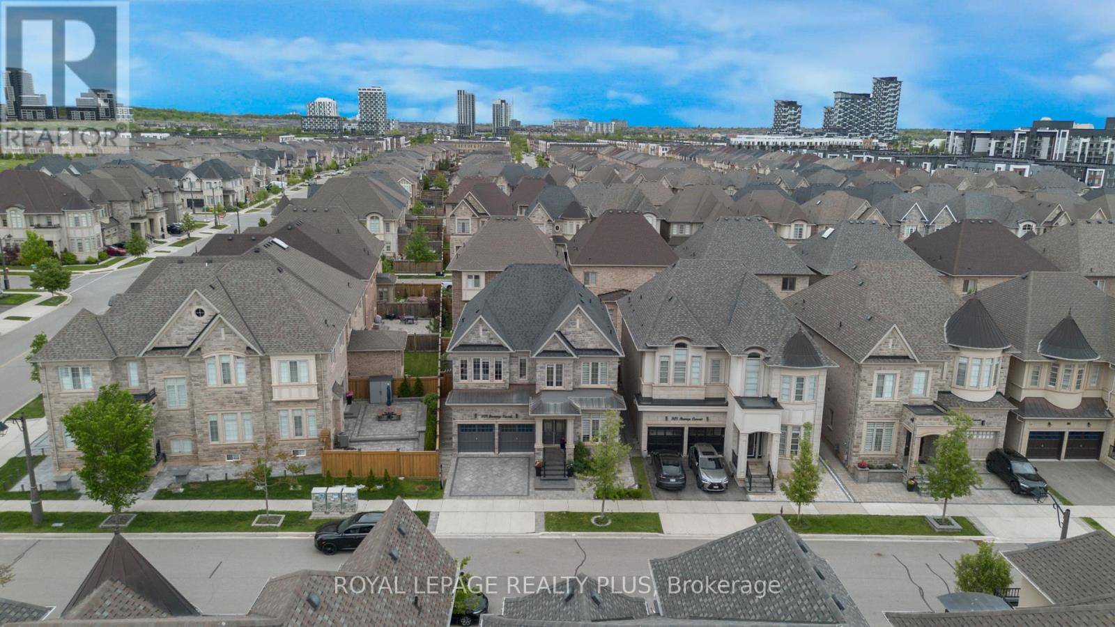 Oakville (go Glenorchy), ON L6H0T9,3129 PARSONAGE CRESCENT