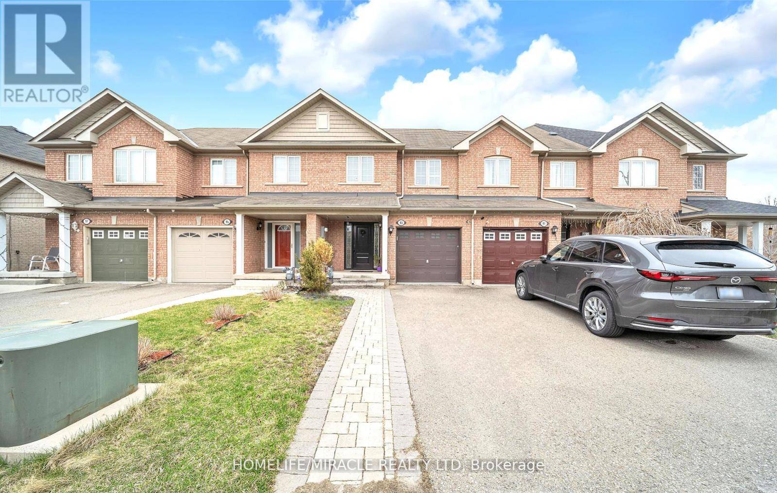 Brampton (credit Valley), ON L6X0K7,93 CRYSTAL GLEN CRESCENT