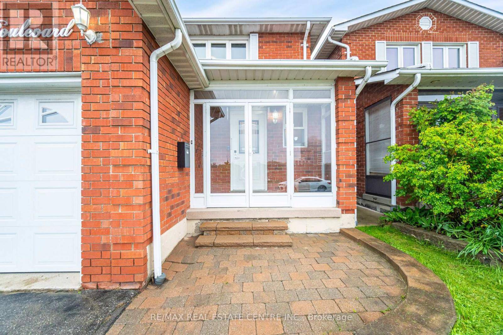 Mississauga (rathwood), ON L4W3Z9,1196 BOUGH BEECHES BOULEVARD