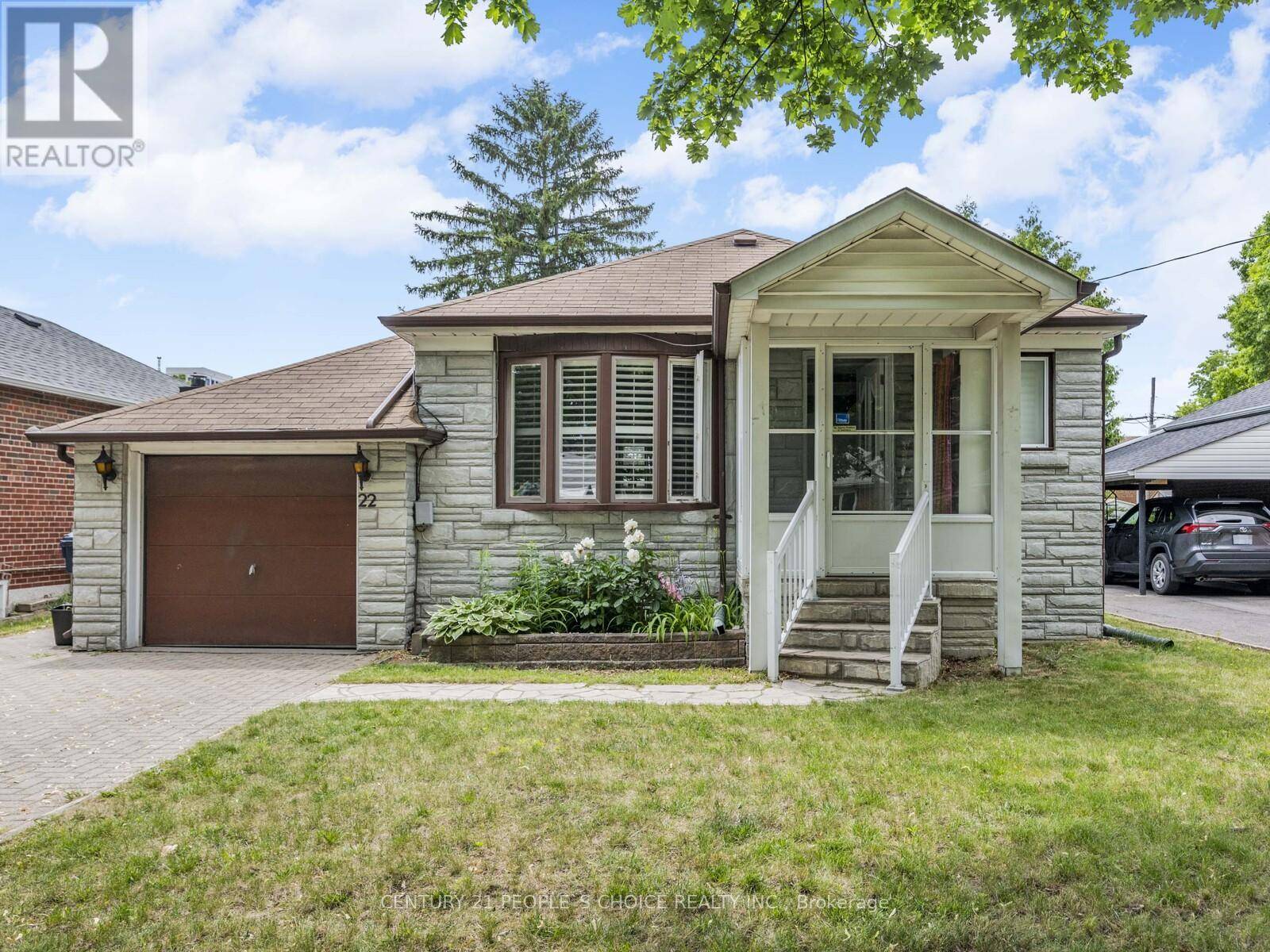 22 CHARTWELL ROAD, Toronto (stonegate-queensway), ON M8Z4E8