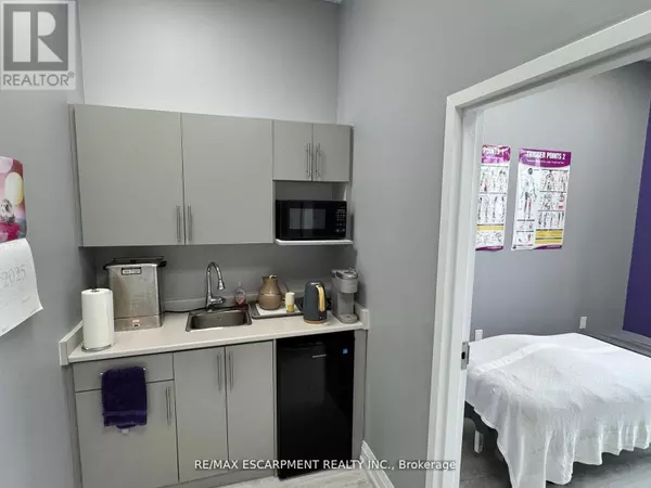 Mississauga (churchill Meadows), ON L5M2S1,3465 Platinum DR #209