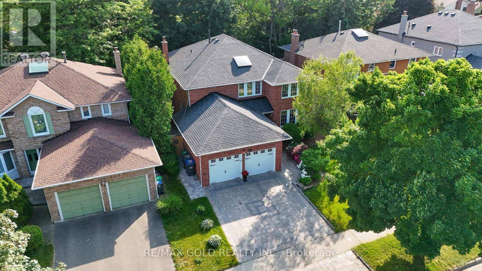 Brampton (heart Lake East), ON L6Z3E2,66 BARR CRESCENT