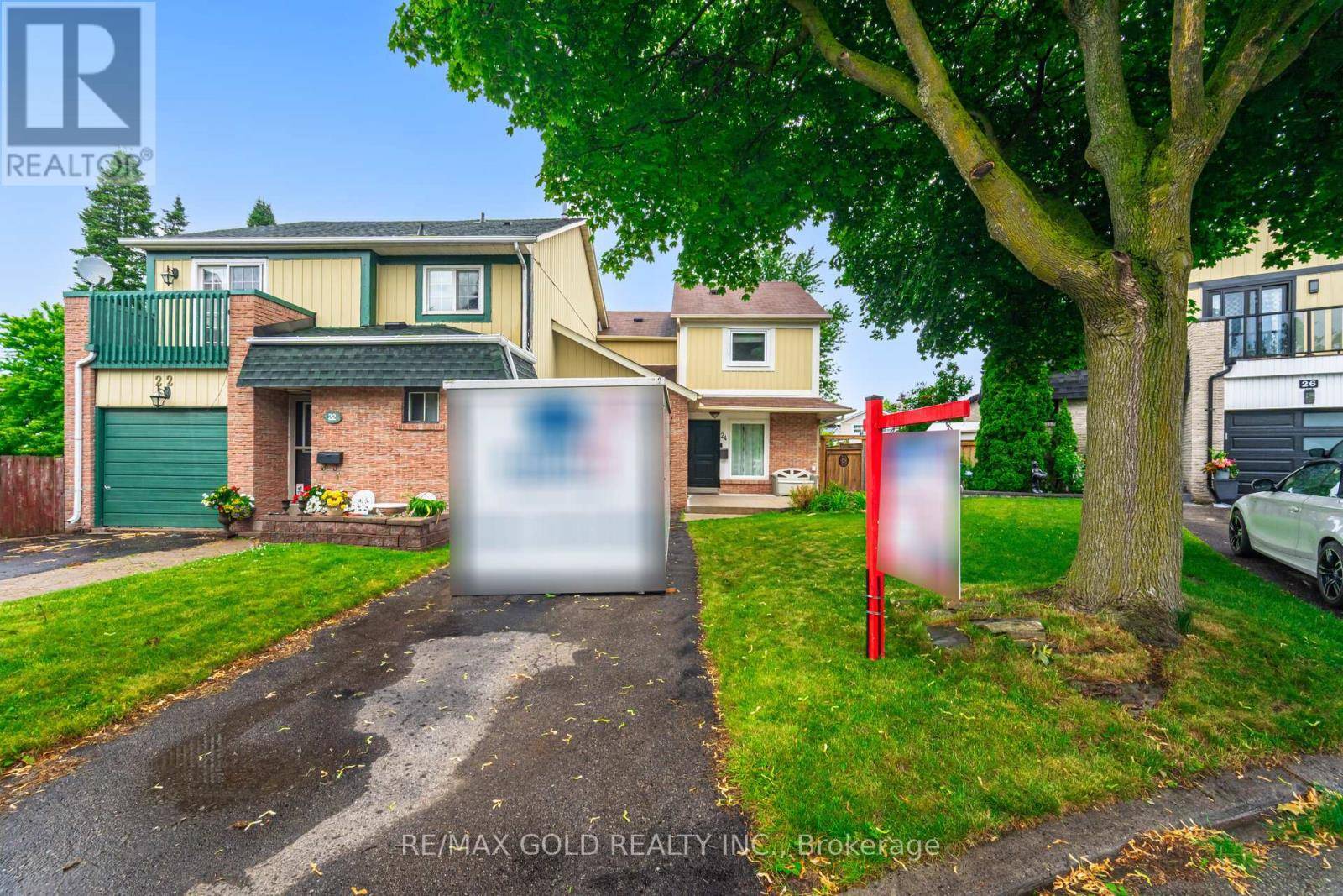 Brampton (heart Lake East), ON L6Z1N1,24 TERRY HILL