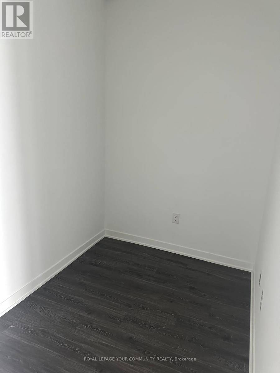 Mississauga (central Erin Mills), ON L5M2T2,2495 Eglinton AVE #713