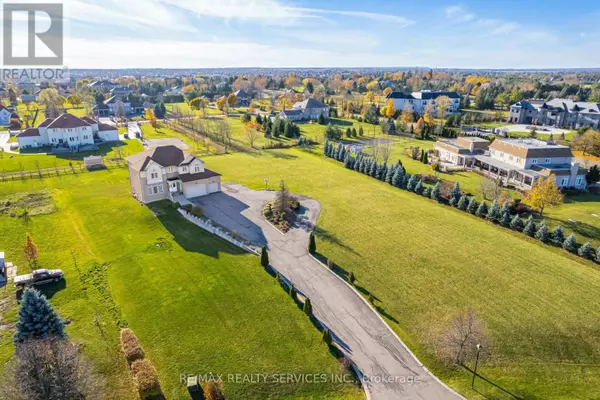 Brampton (toronto Gore Rural Estate), ON L6P0E3,5 FARINA DRIVE