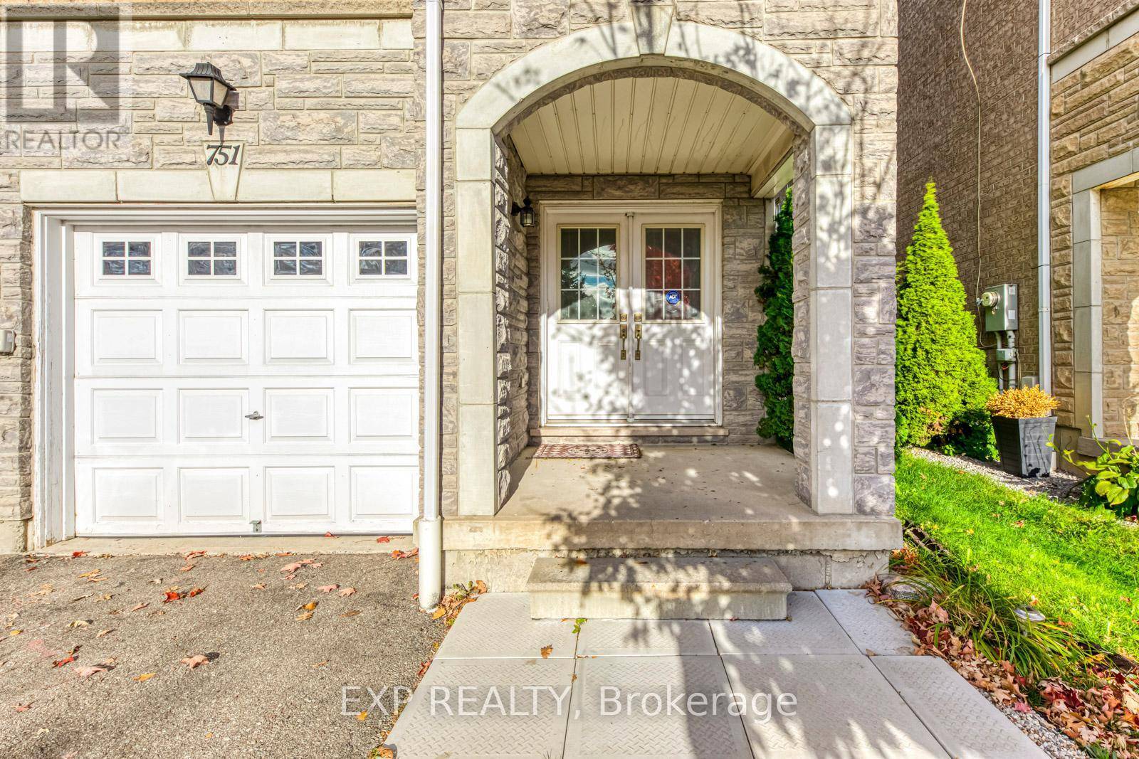 Mississauga (hurontario), ON L4Z0B2,751 CANDLESTICK CIRCLE