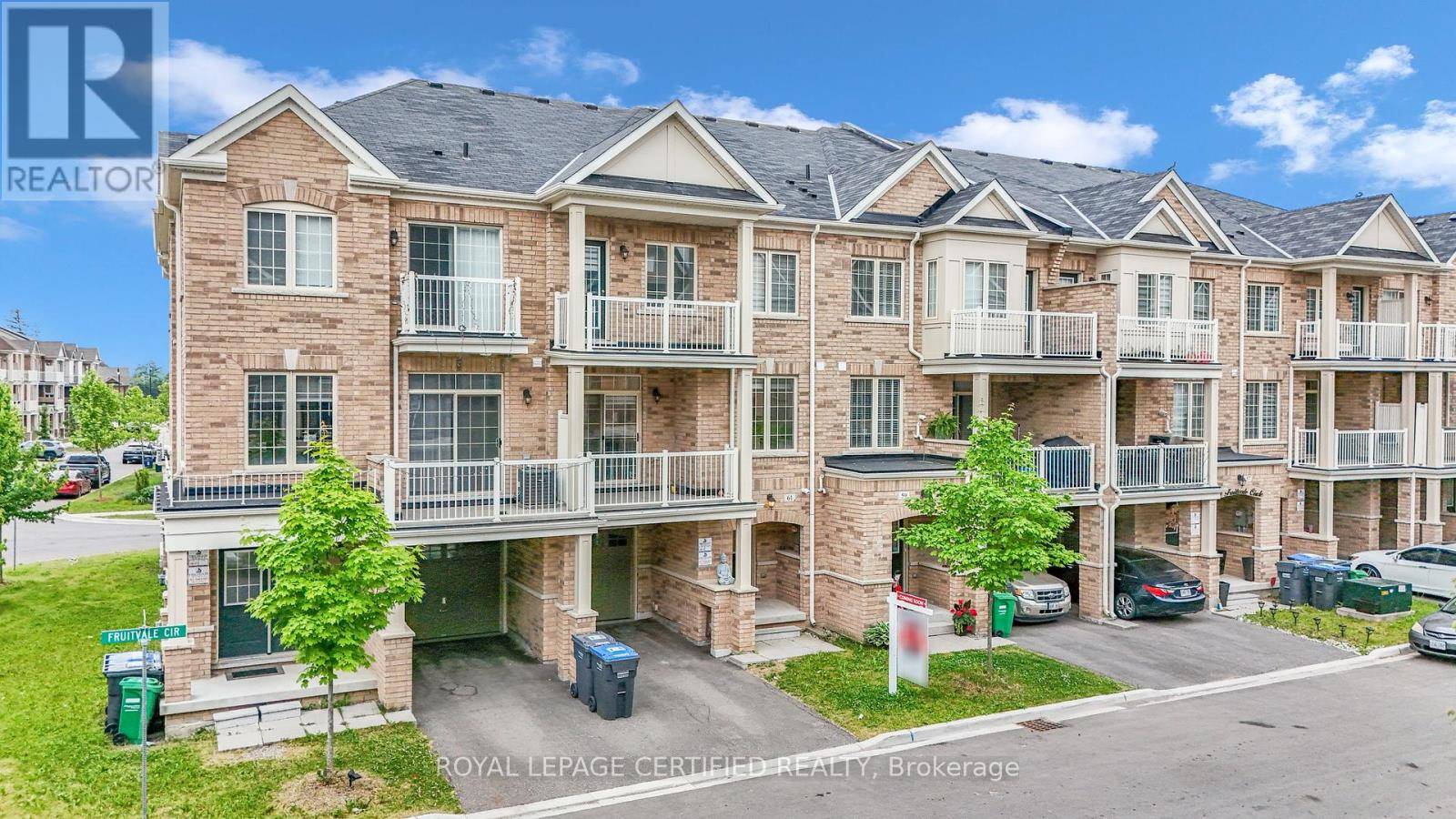 Brampton (northwest Brampton), ON L7A5B9,61 FRUITVALE CIRCLE