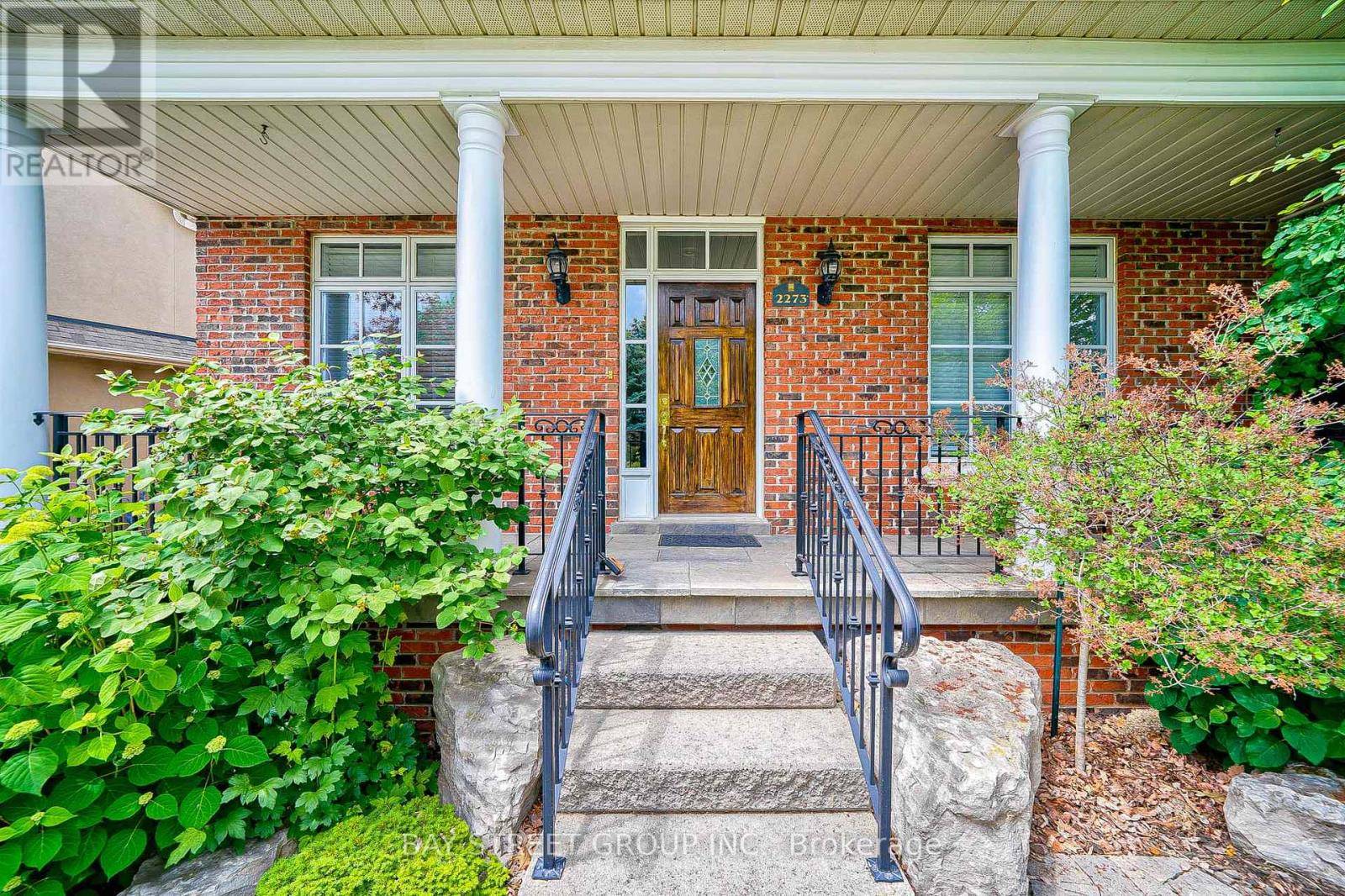 2273 WOODFIELD ROAD, Oakville (ro River Oaks), ON L6H6Y8