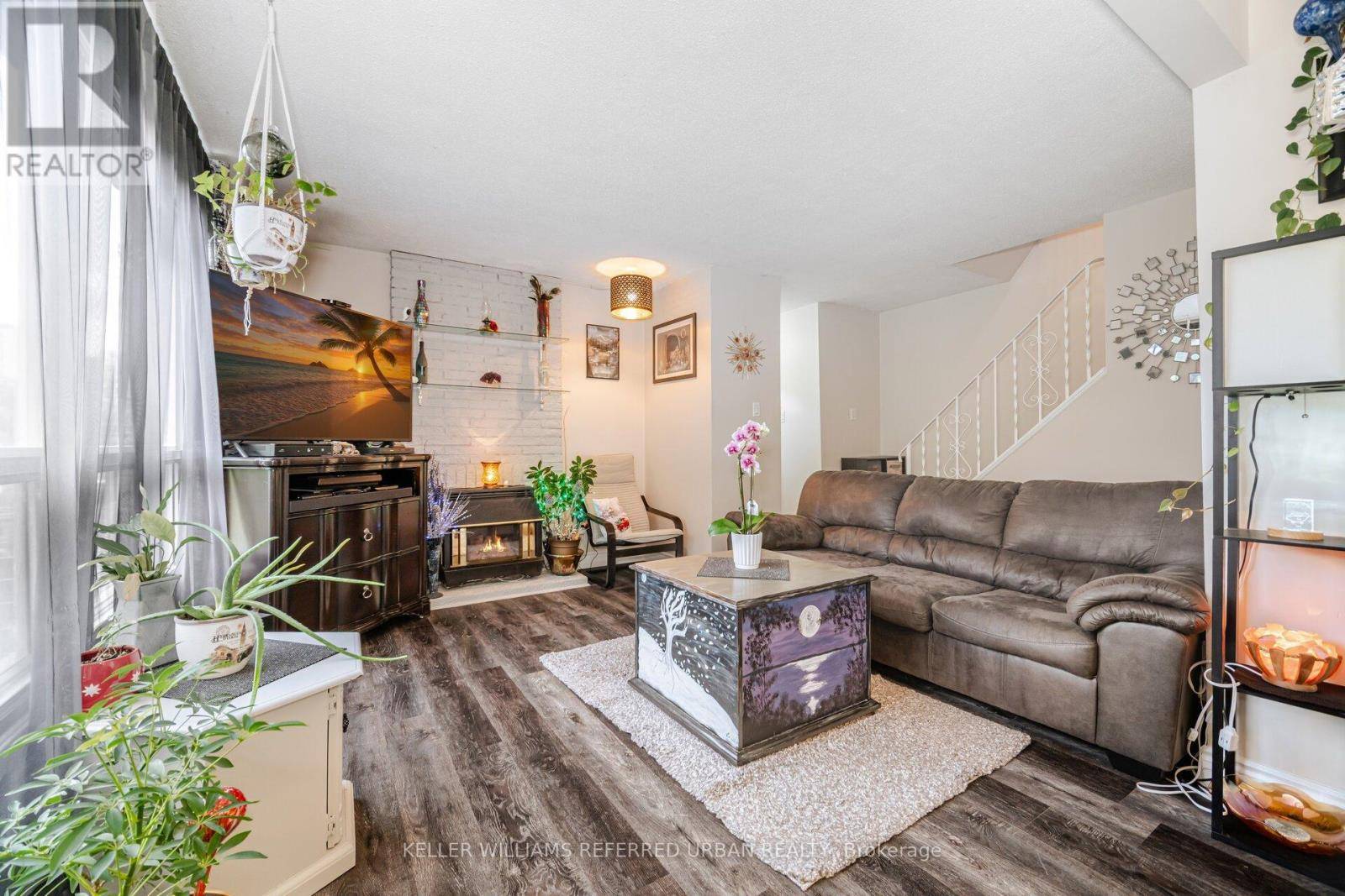 Burlington (lasalle), ON L7T3Z1,973 Francis RD #1