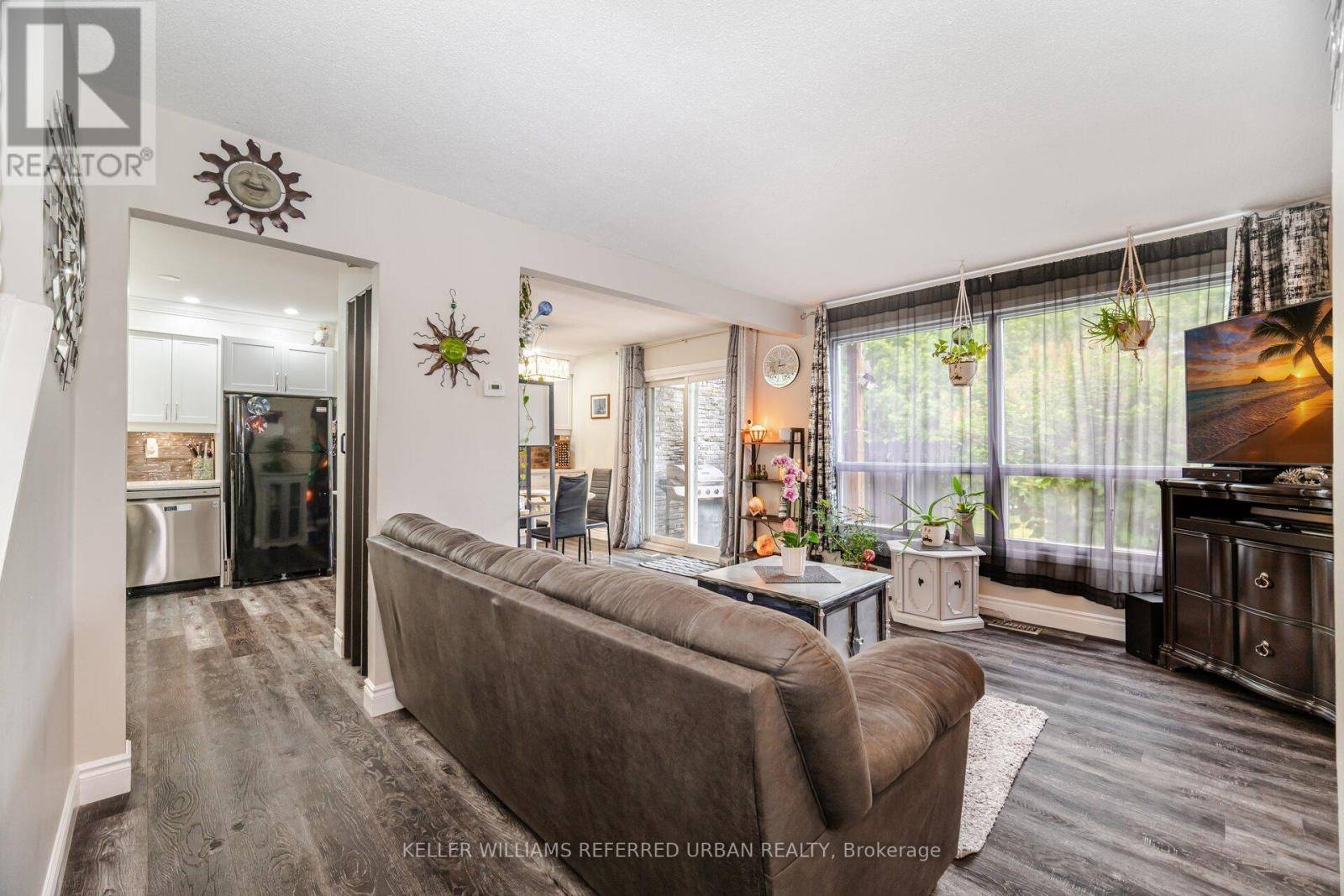 Burlington (lasalle), ON L7T3Z1,973 Francis RD #1