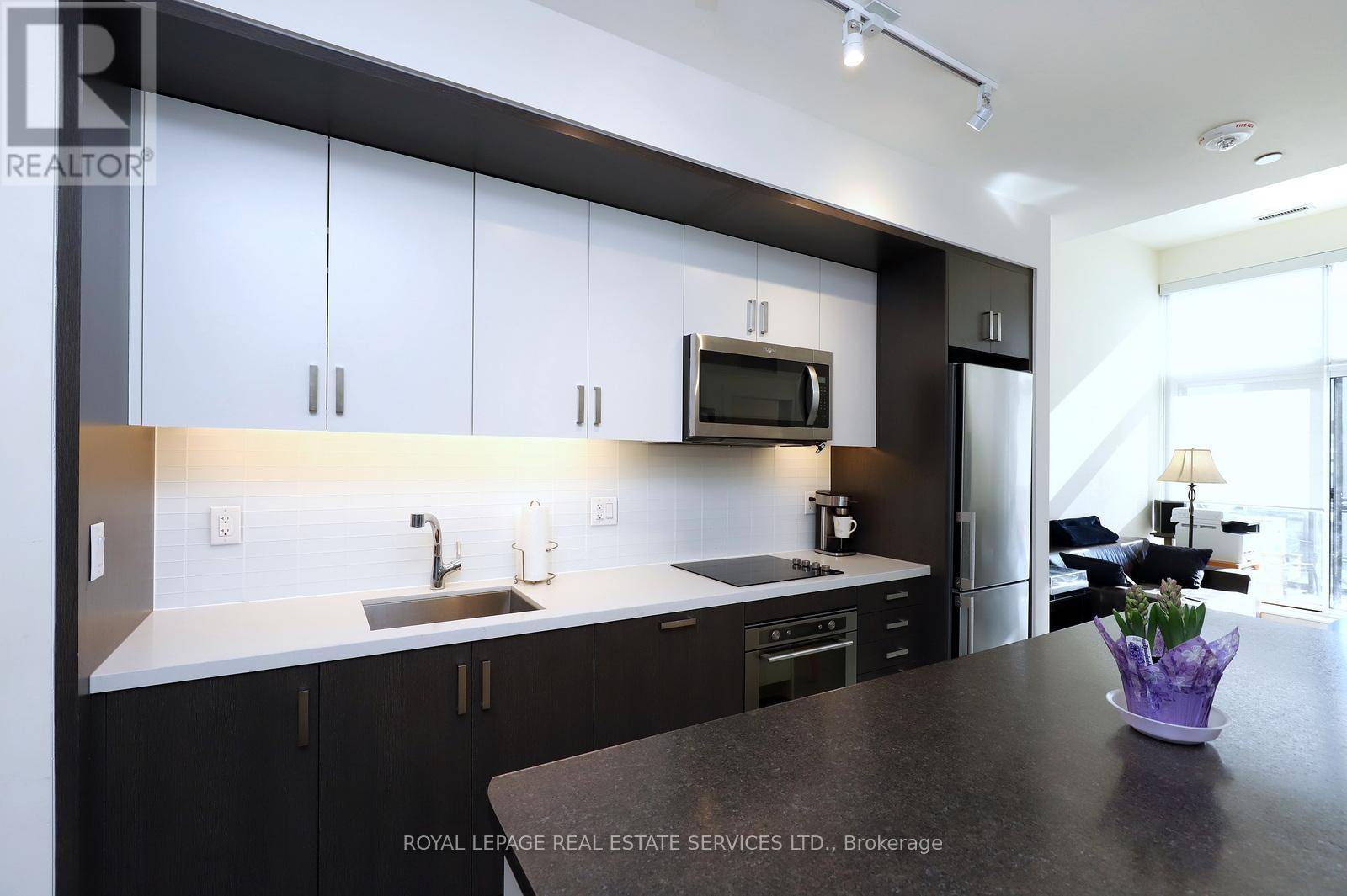 Mississauga (clarkson), ON L5J0B1,1575 Lakeshore RD West #433