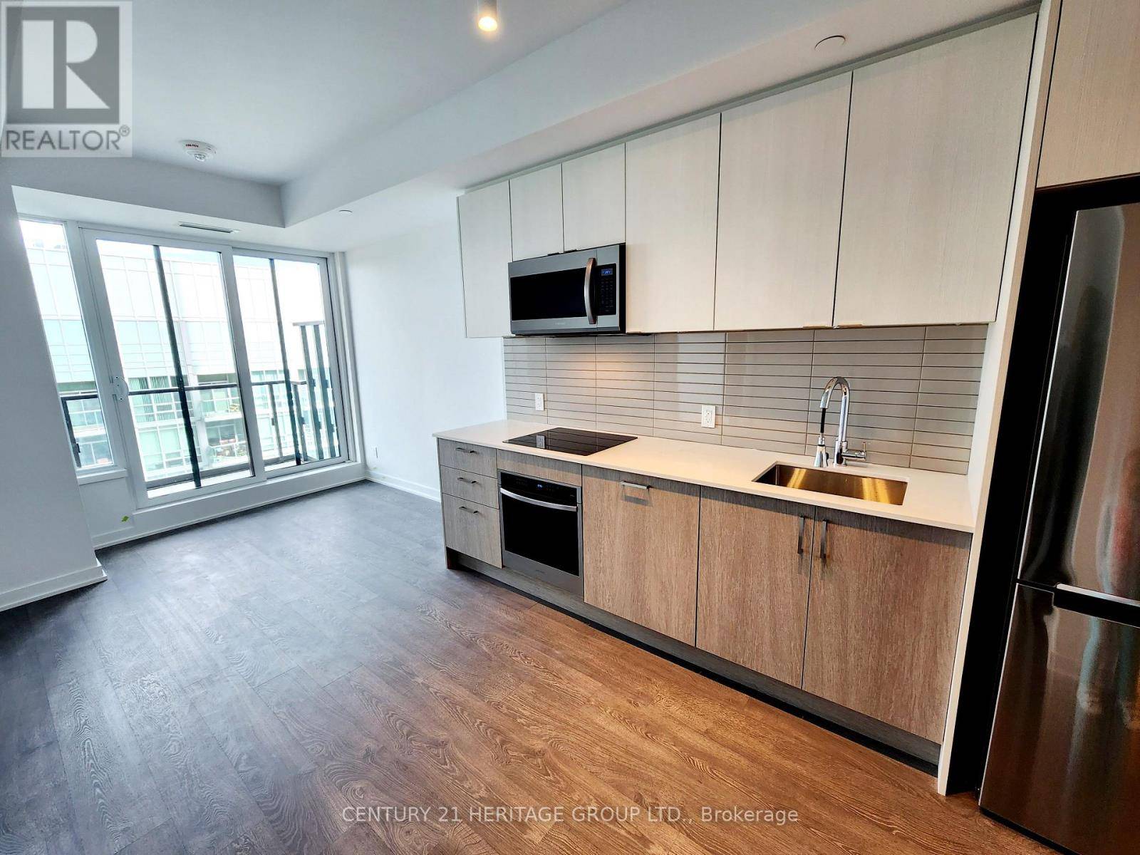 Toronto (high Park-swansea), ON M6S1A1,1926 Lake Shore BLVD West #2203