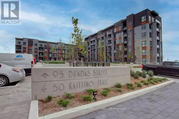 Oakville (go Glenorchy), ON L6M5N4,95 Dundas ST West #214