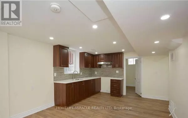Mississauga (east Credit), ON L5V2G6,833 Mays CRES #Bsmt
