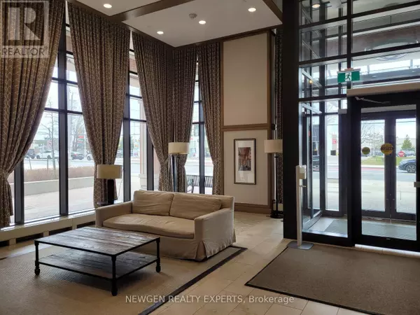Toronto (yorkdale-glen Park), ON M6A0C4,3091 Dufferin ST #503