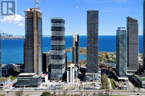 Toronto (mimico), ON M8V0C5,60 Annie Craig DR #B305