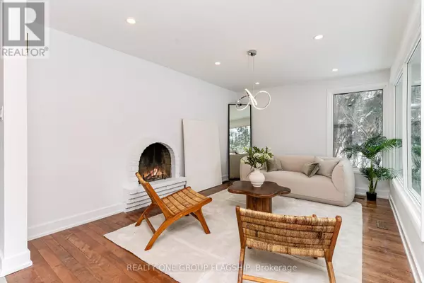 Mississauga (lorne Park), ON L5J3A1,1135 GREENOAKS DRIVE