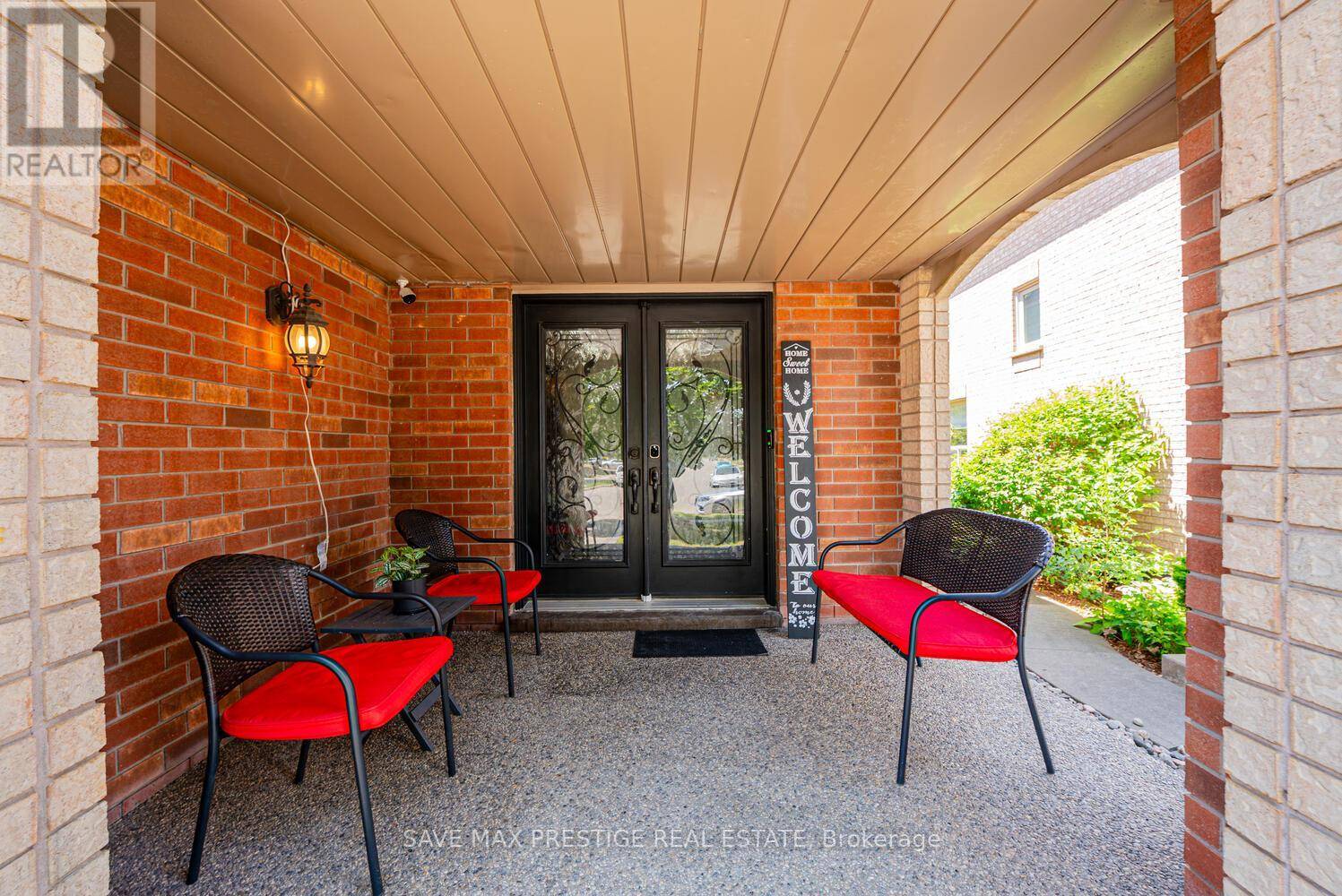 Brampton (snelgrove), ON L7A1G5,220 CRESTHAVEN ROAD