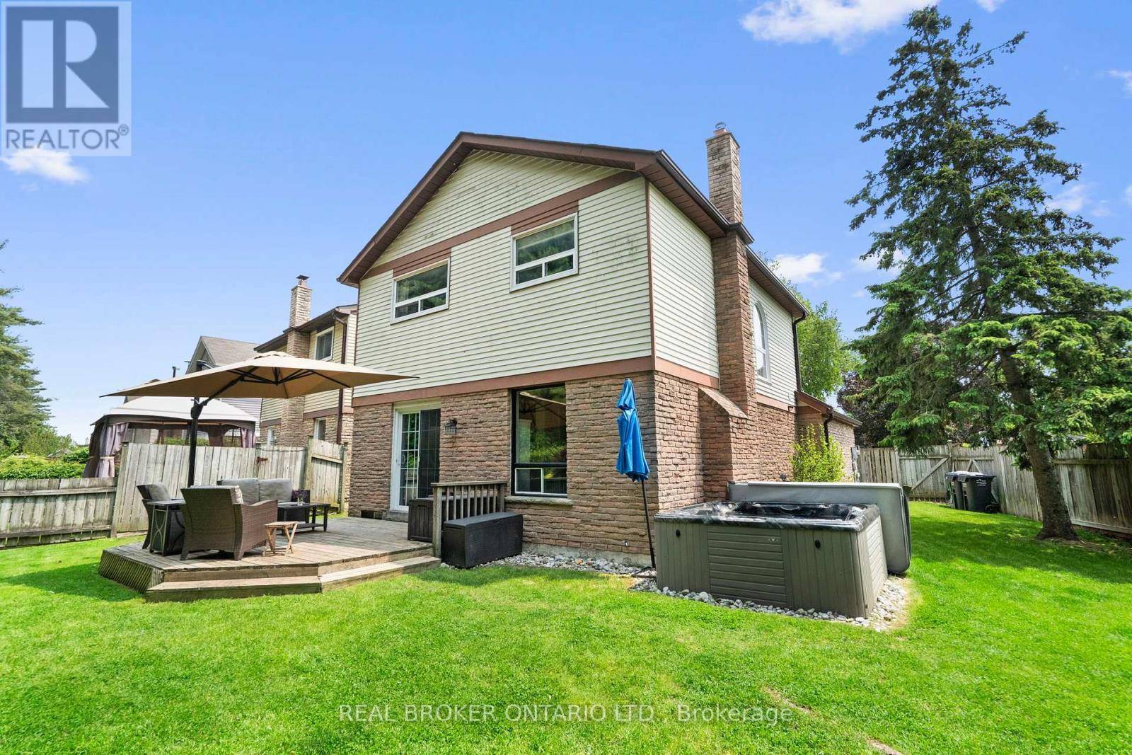 Brampton (heart Lake East), ON L6Z1N8,92 RAWLING CRESCENT