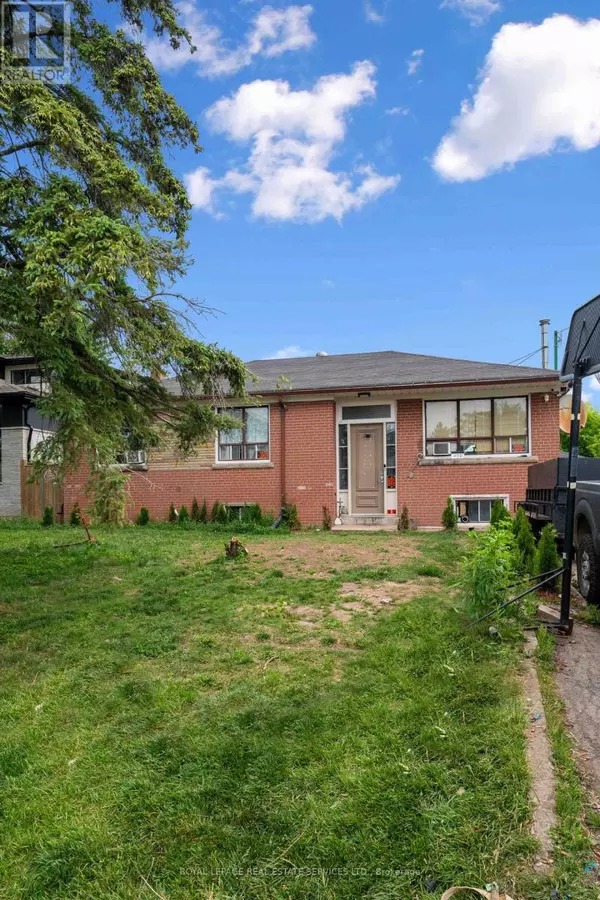 Oakville (wo West), ON L6L4G5,451 SANDMERE PLACE