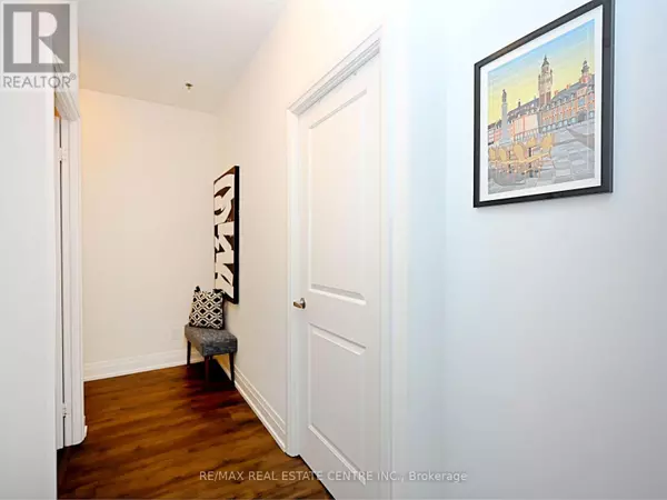 Oakville (qe Queen Elizabeth), ON L6K0J1,65 Speers RD #505