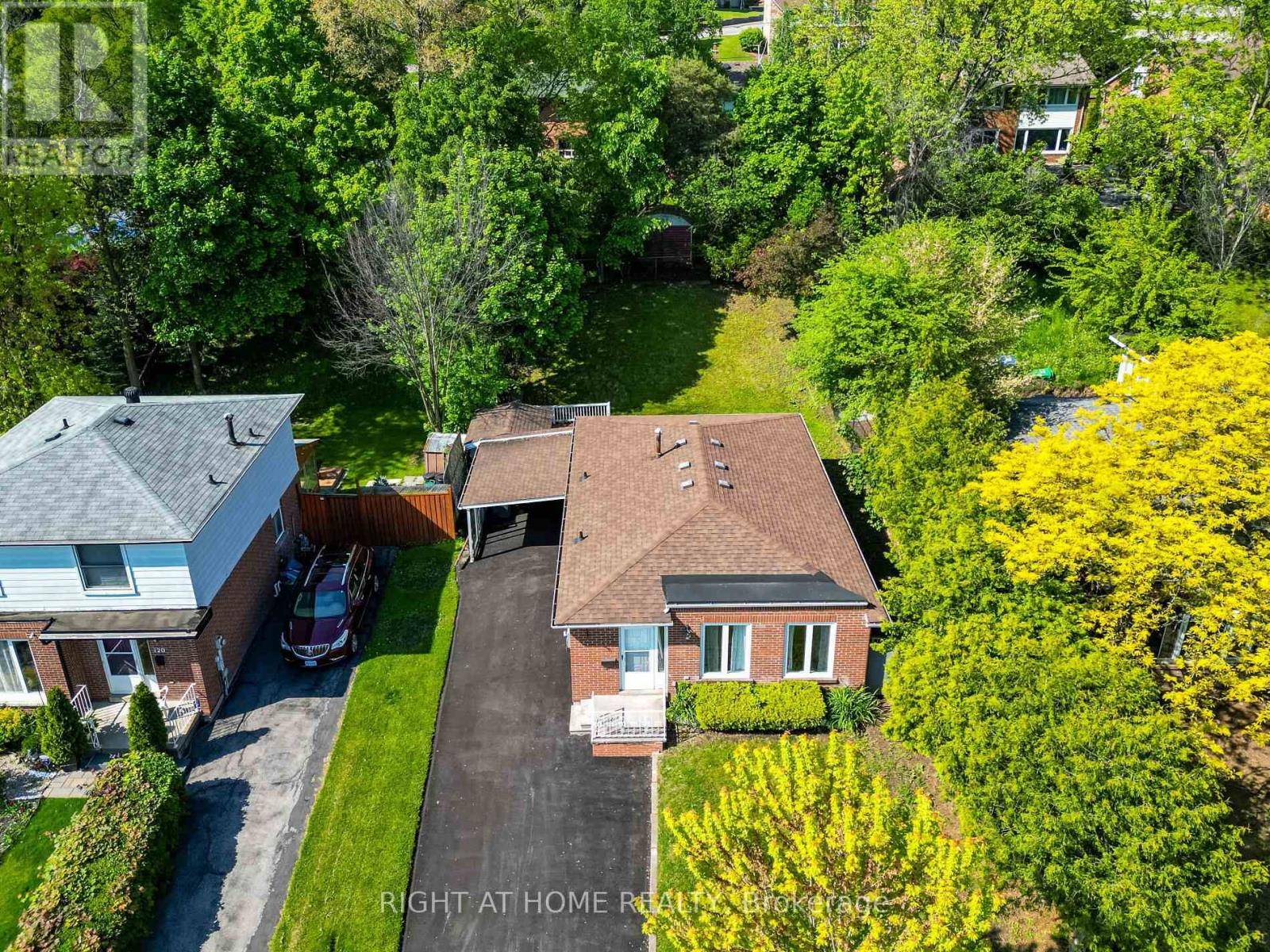 118 BONHAM BOULEVARD, Mississauga (streetsville), ON L5M1C7