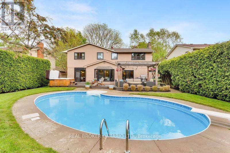 4499 TREMINEER AVENUE, Burlington (shoreacres), ON L7L1H8