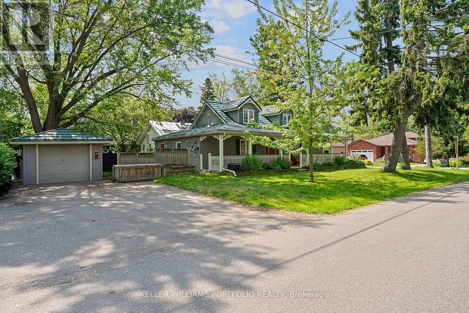 885 HAMPTON CRESCENT, Mississauga (lakeview), ON L5G4G4