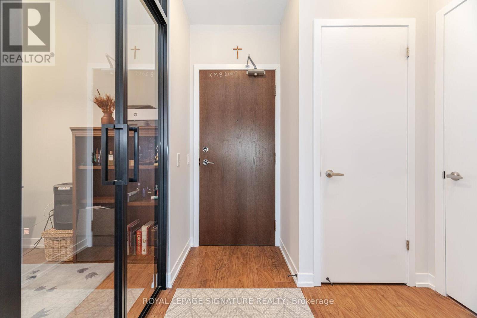 Mississauga (central Erin Mills), ON L5M0Y3,2560 Eglinton AVE West #313