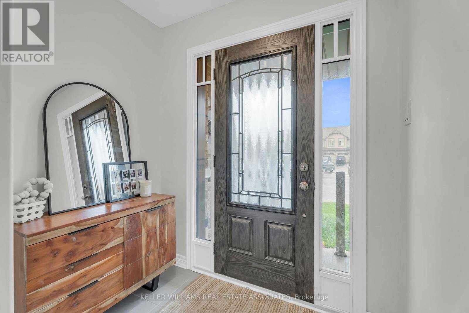 Orangeville, ON L9W5H8,114 WINTERTON COURT