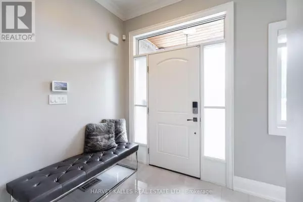 Mississauga (lakeview), ON L5E1P4,947 HALLIDAY AVENUE