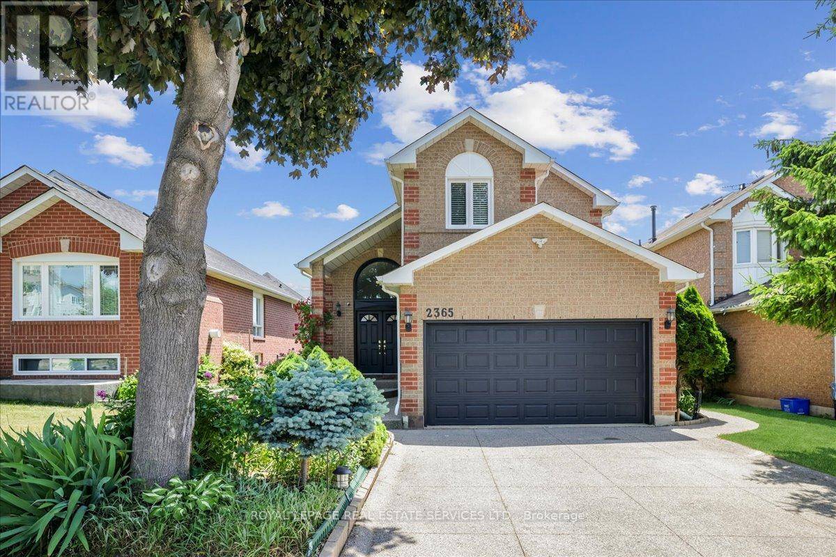 2365 GRAND RAVINE DRIVE, Oakville (ro River Oaks), ON L6H6A8