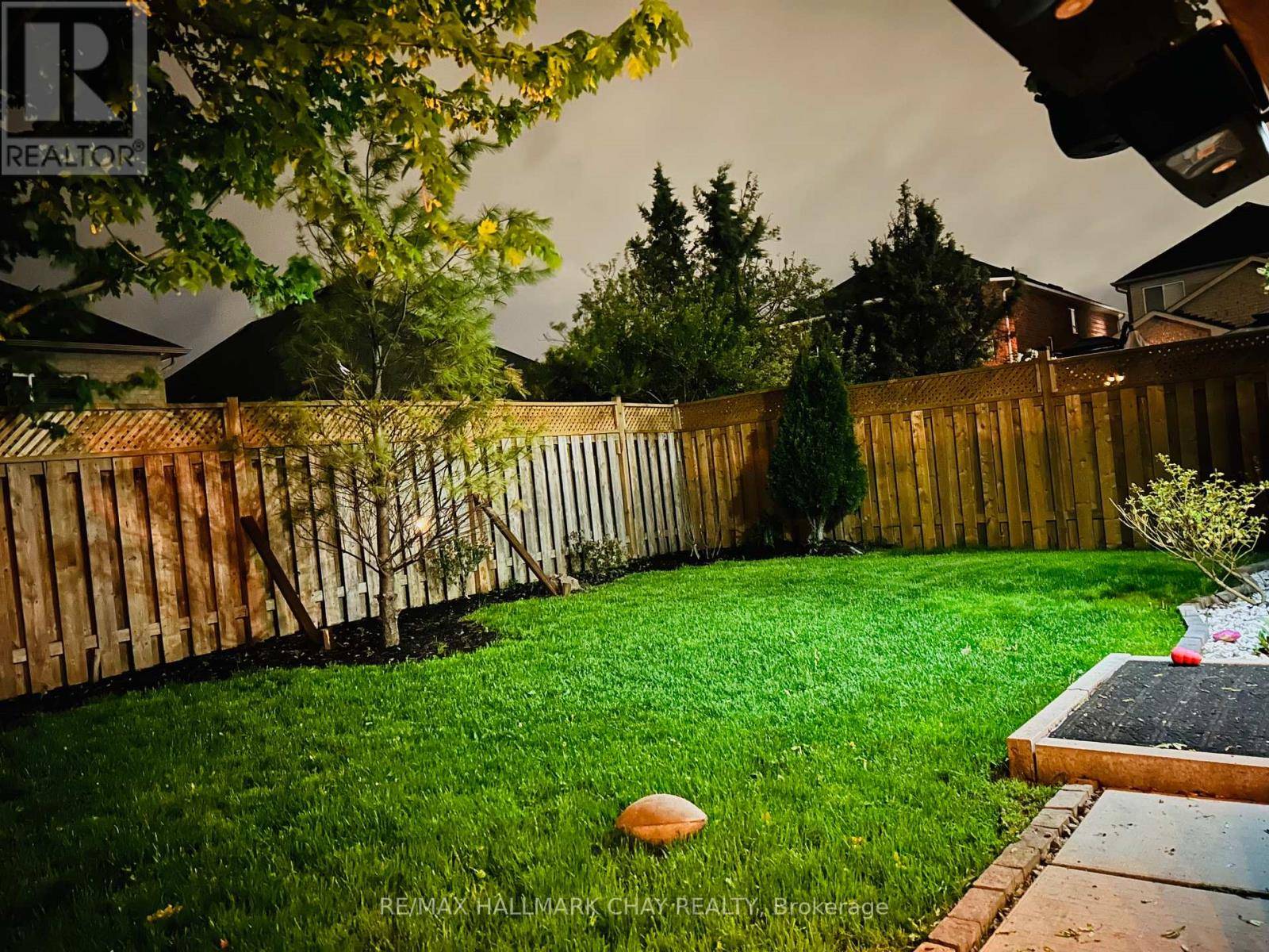 Brampton (snelgrove), ON L7A1L3,24 BUSHBERRY ROAD