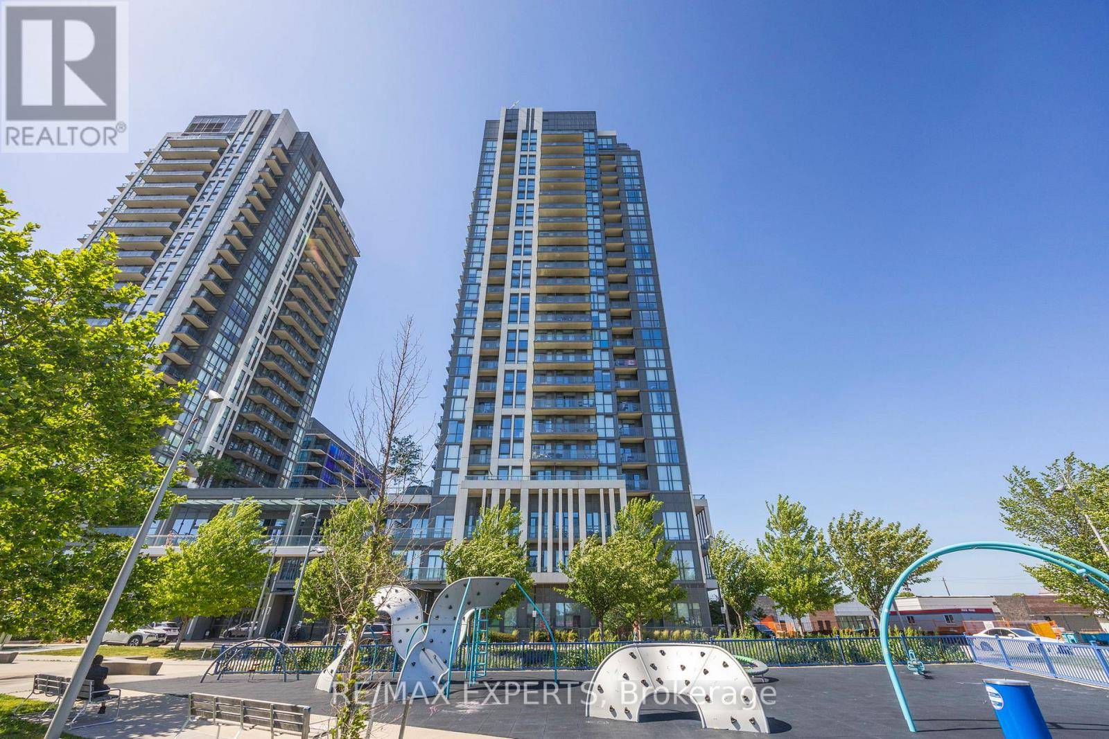 17 Zorra ST #2205, Toronto (islington-city Centre West), ON M8Z4Z6