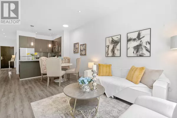 840 Queen's Plate DR #103, Toronto (west Humber-clairville), ON M9W6Z3