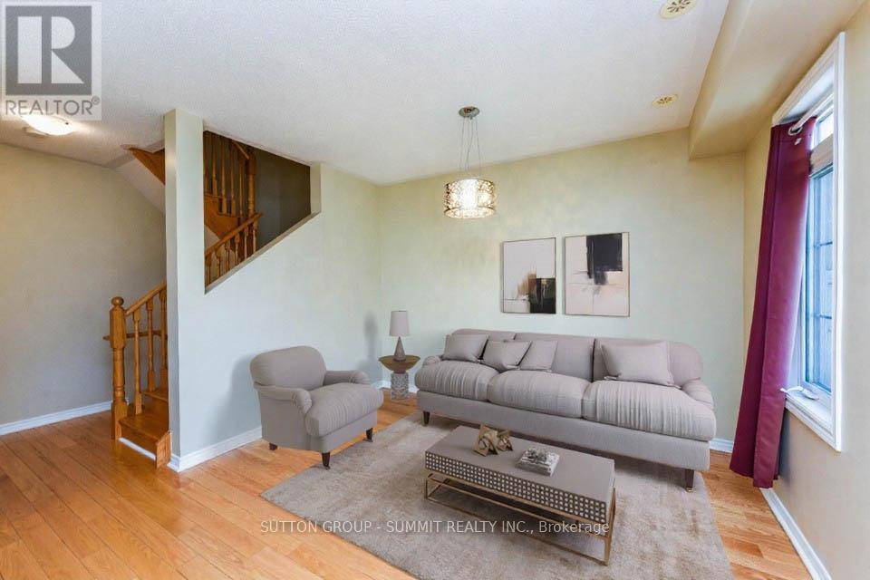 Oakville (wm Westmount), ON L6M0S4,2435 Greenwich DR #54