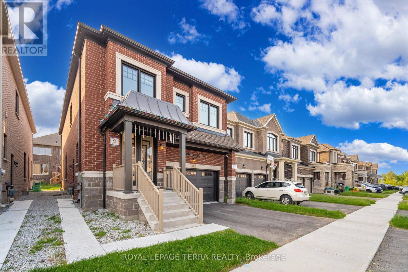Brampton (bram West), ON L6Y0E4,18 GLADMARY DRIVE