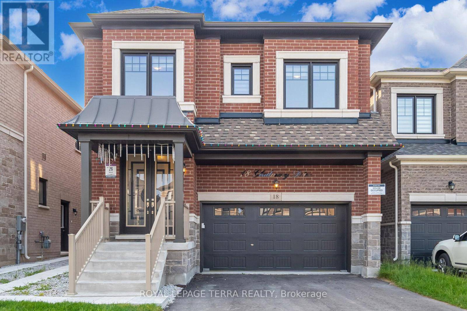 18 GLADMARY DRIVE, Brampton (bram West), ON L6Y0E4