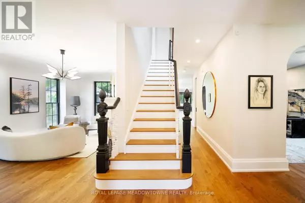 Milton (om Old Milton), ON L9T1S6,57 VICTORIA STREET