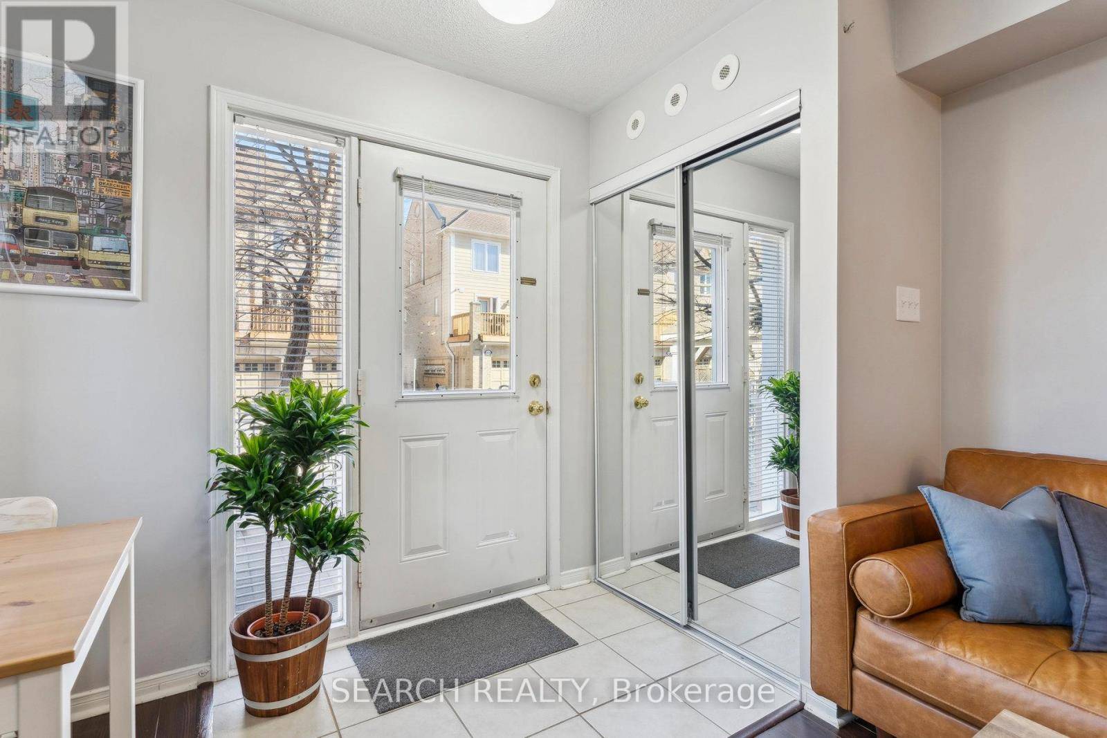Mississauga (churchill Meadows), ON L5M8E1,4975 Southampton DR #202