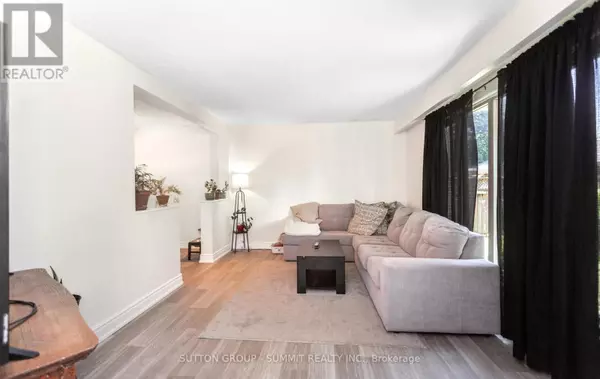 Halton Hills (ac Acton), ON L7J2S9,28 STOREY DRIVE