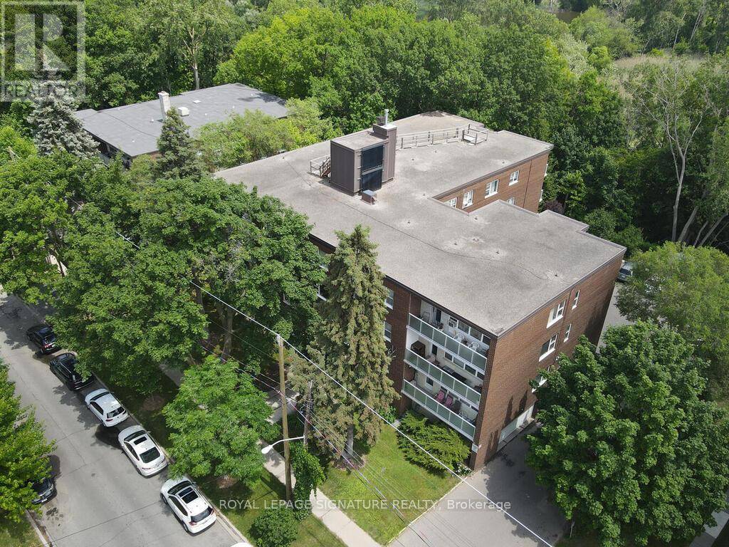 185 Stephen DR #201, Toronto (stonegate-queensway), ON M8Y3N5