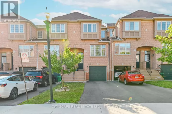 3020 Cedarglen Gate #35, Mississauga (erindale), ON L5C4S7