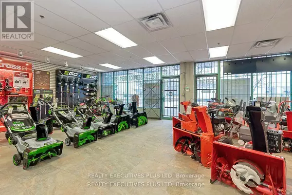 Toronto (west Humber-clairville), ON M9W6T5,6921 Steeles AVE West #5,6,7,9