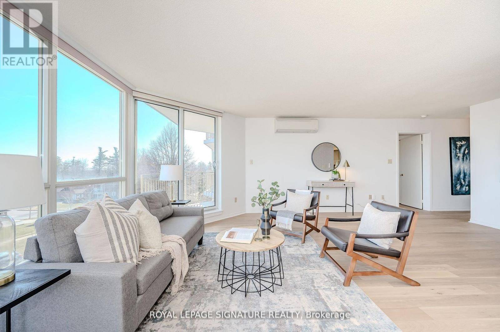 Halton Hills (georgetown), ON L7G5G5,26 Hall RD #412