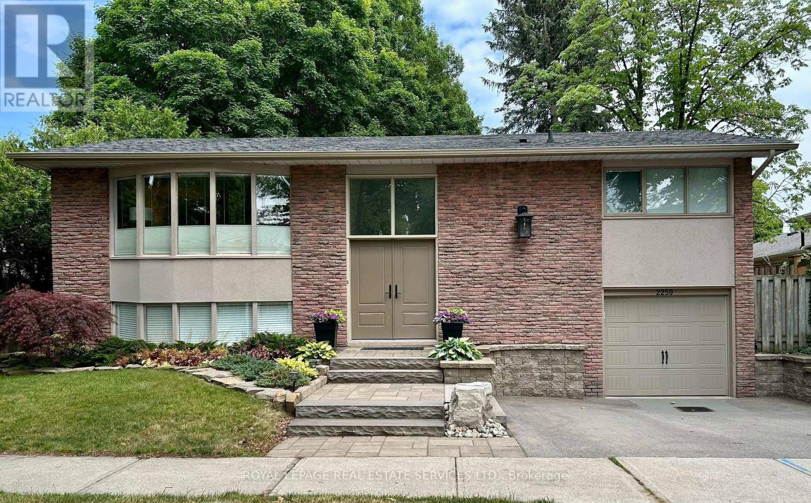 2250 DUNEDIN ROAD, Oakville (fd Ford), ON L6J5V5