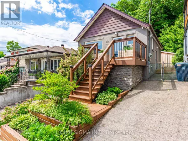 12 HAVERSON BOULEVARD, Toronto (keelesdale-eglinton West), ON M6M3J4