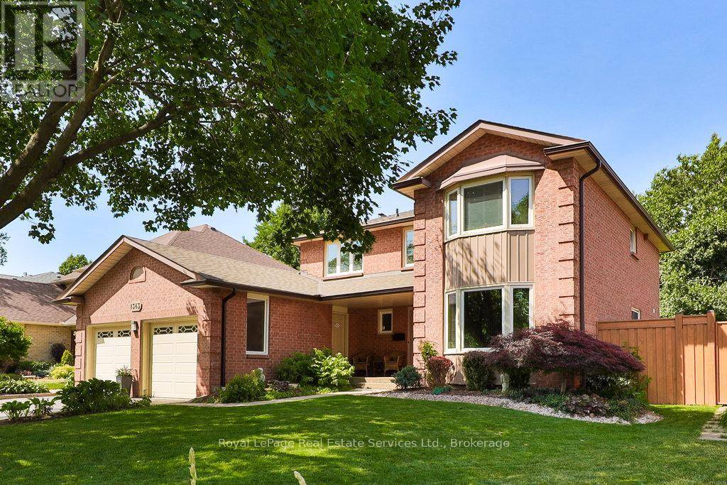 1343 GROSVENOR STREET, Oakville (fa Falgarwood), ON L6H3L4