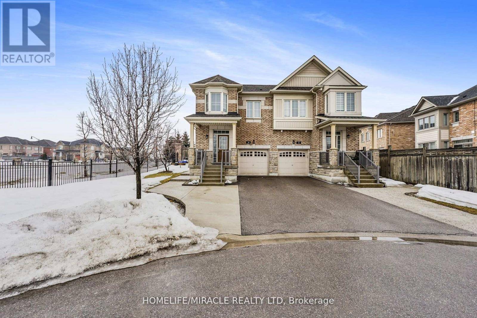 34 BERNADINO STREET, Brampton (bram East), ON L6P4G1
