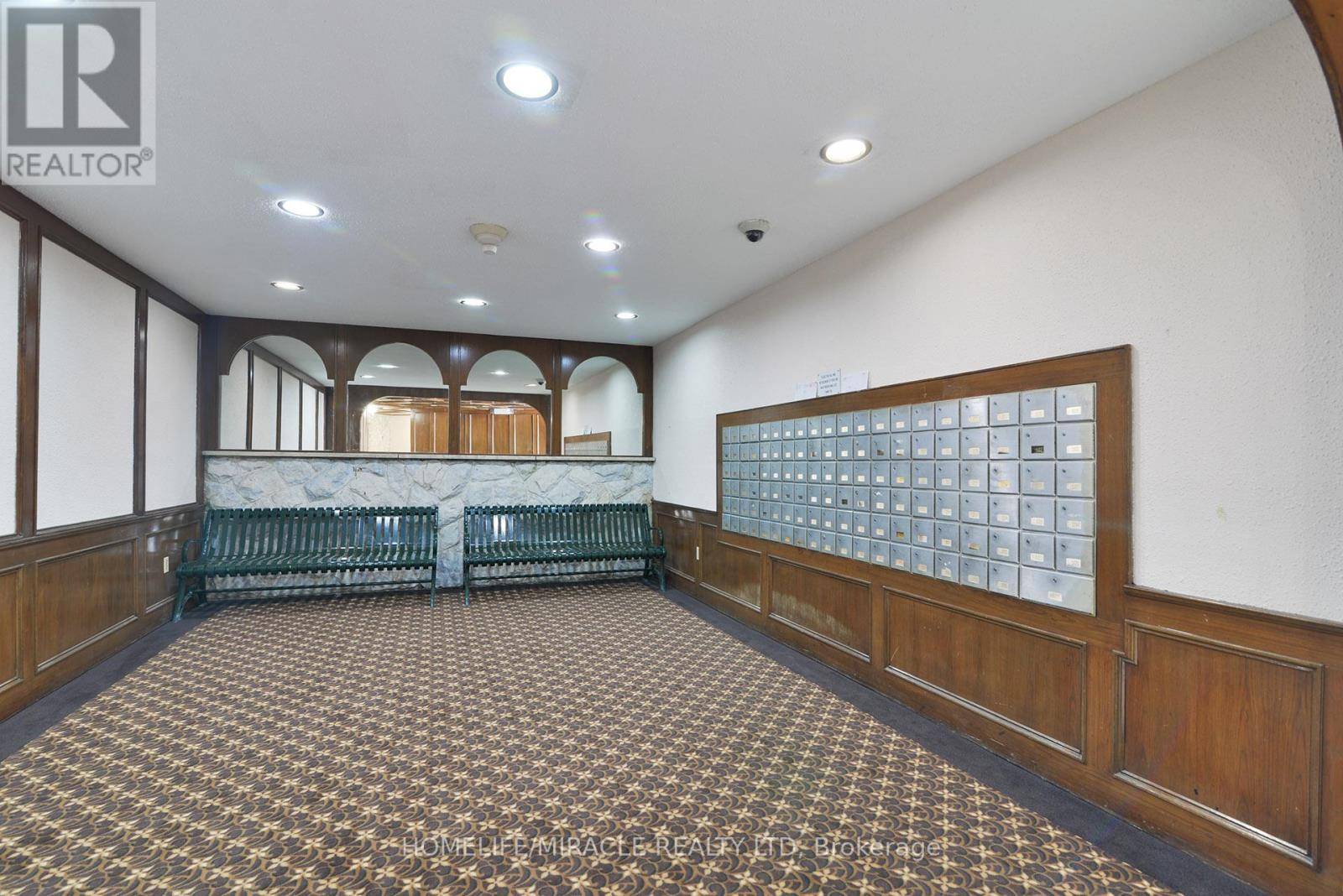 Mississauga (malton), ON L4T1B3,3377 Derry RD East #702